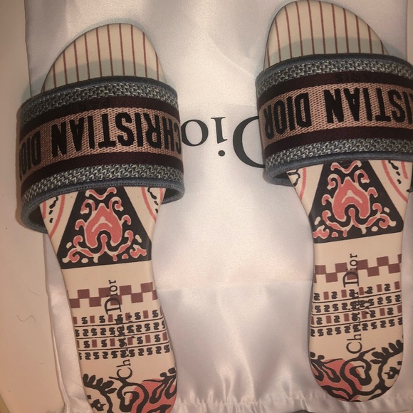 Authentic Christian Dior Dway Multi color Slides - Picture 4 of 9